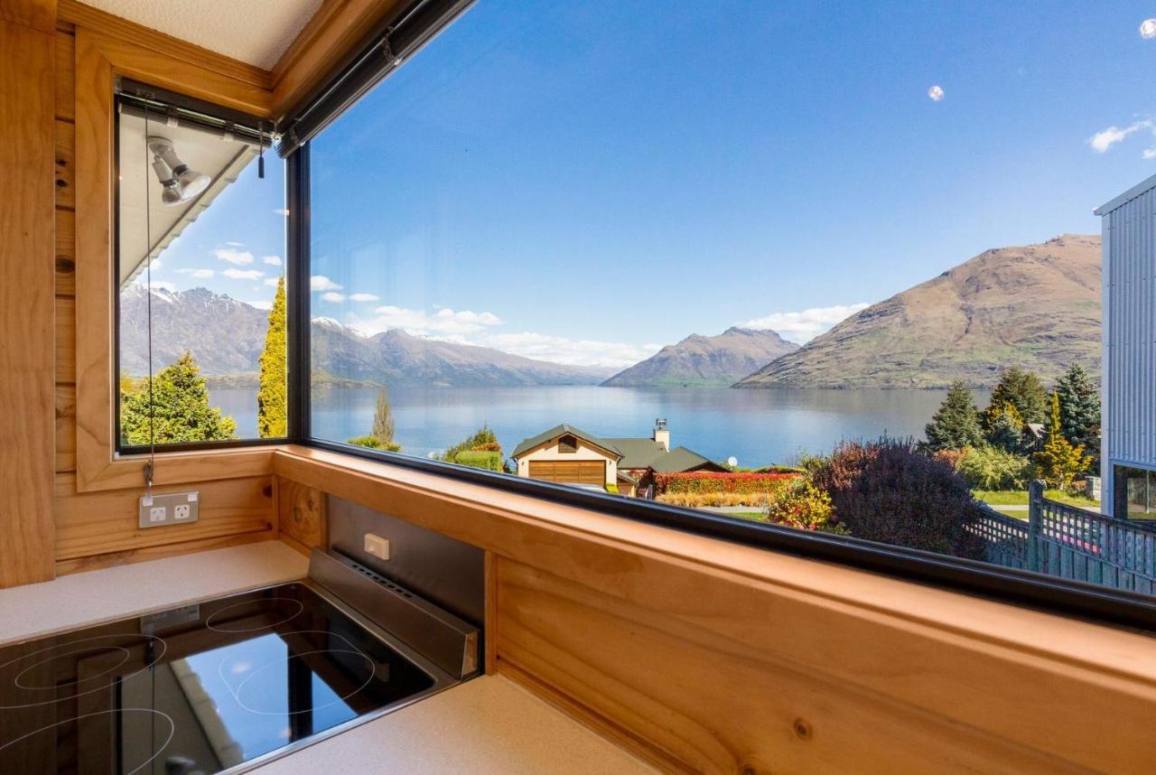 Tranquil Heights Villa Куийнстаун Екстериор снимка