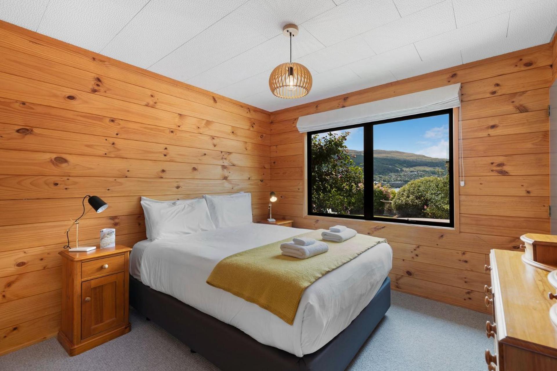 Tranquil Heights Villa Куийнстаун Екстериор снимка